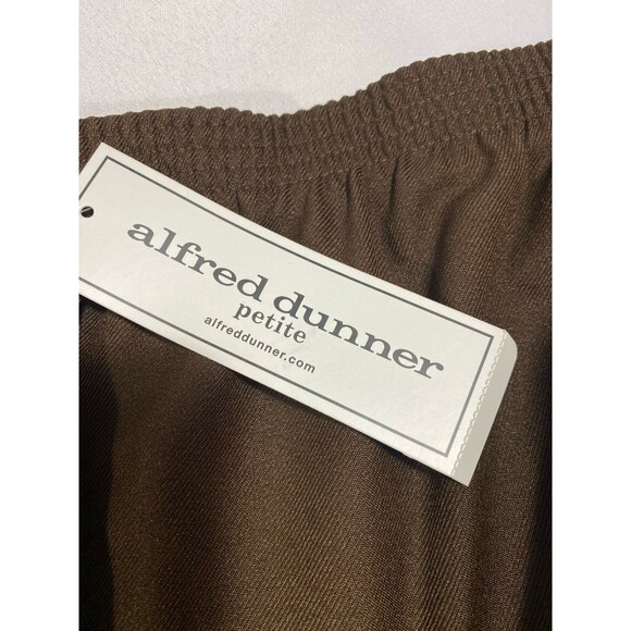 Alfred Dunner Women’s Brown Straight Leg Pull on Pants NWT size 14P MachineWash - Picture 8 of 12